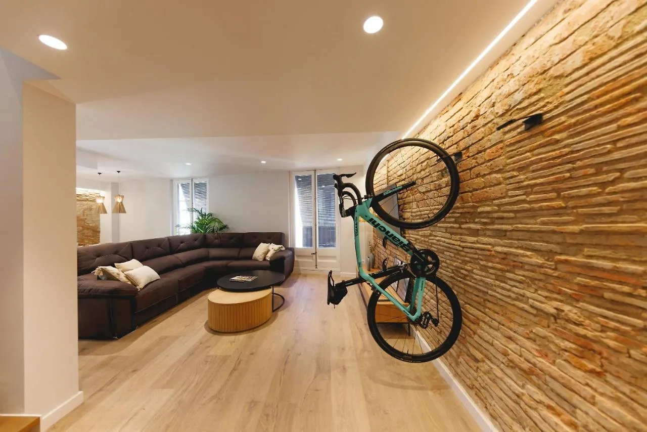 Bravissimo Cort Reial Duplex, Spacious With 3 Bedrooms Girona 0*,  Espanha
